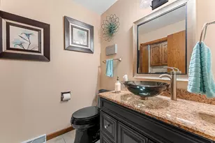 2641 Poplar Springs Cir, Green Bay, WI 54304 - Photo 29