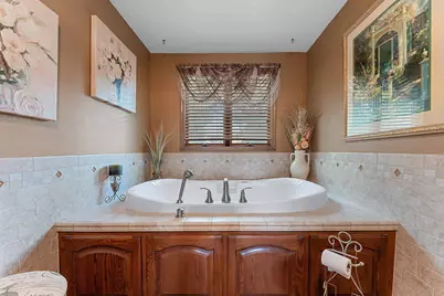 2641 Poplar Springs Circle, Green Bay, WI 54304 - Photo 39