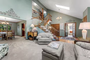 2641 Poplar Springs Cir, Green Bay, WI 54304 - Photo 9