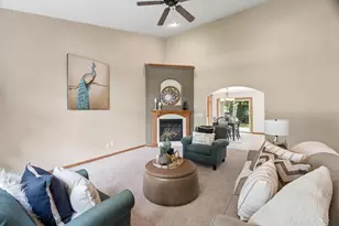 4226 E Appleseed Dr, Appleton, WI 54913 - Photo 5