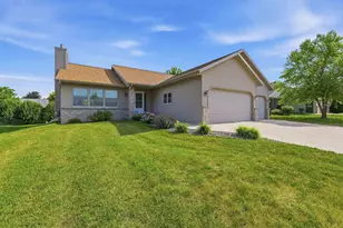 51 Yacoub Ln, Fond du Lac, WI 54935 - Photo 25