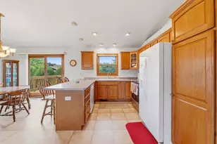51 Yacoub Ln, Fond du Lac, WI 54935 - Photo 5
