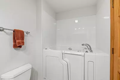 51 Yacoub Lane, Fond du Lac, WI 54935 - Photo 11