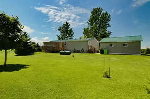 N3644 Green Valley Rd, Pulaski, WI 54162 - Photo 25