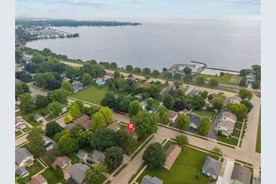 1863 Doty Street, Oshkosh, WI 54902 - Photo 33