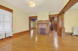 1133 Algoma Blvd, Oshkosh, WI 54901 - Photo 9