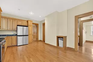 1133 Algoma Blvd, Oshkosh, WI 54901 - Photo 17