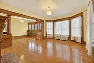 1133 Algoma Blvd, Oshkosh, WI 54901 - Photo 7