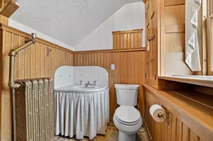 1133 Algoma Blvd, Oshkosh, WI 54901 - Photo 13