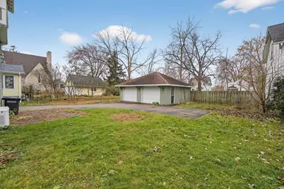 1133 Algoma Boulevard, Oshkosh, WI 54901 - Photo 53