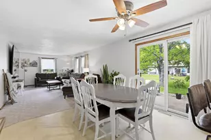 2605 W Big Bend Dr, Appleton, WI 54914 - Photo 5