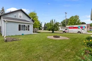 127 Madison St, Menasha, WI 54952 - Photo 45