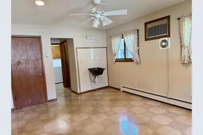 535 Park Avenue, Waupaca, WI 54981 - Photo 13