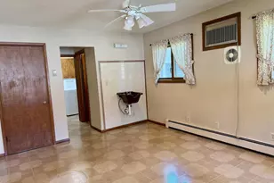 535 Park Ave, Waupaca, WI 54981 - Photo 13