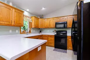 1280 Swan Ridge Trail, De Pere, WI 54115 - Photo 11
