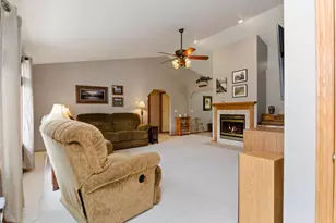 1280 Swan Ridge Trail, De Pere, WI 54115 - Photo 3