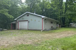 13367 McComb Lake Rd, Mountain, WI 54149 - Photo 15