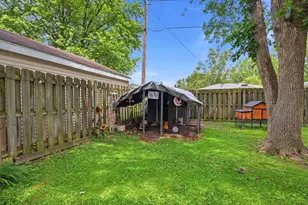 372 Mark Ct, Neenah, WI 54956 - Photo 29