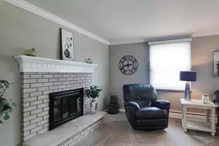 3256 Bitters Ct, Green Bay, WI 54301 - Photo 11