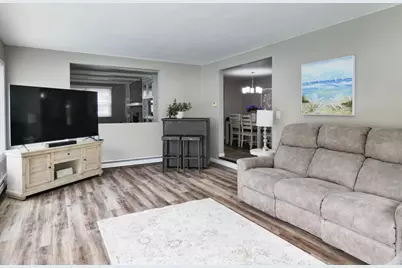 3256 Bitters Court, Green Bay, WI 54301 - Photo 7