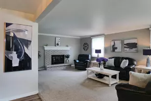 3256 Bitters Ct, Green Bay, WI 54301 - Photo 13