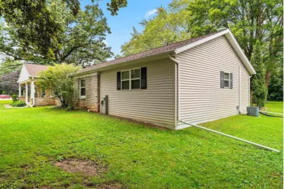 1636 Lost Dauphin Road, De Pere, WI 54115 - Photo 45