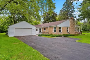 1636 Lost Dauphin Rd, De Pere, WI 54115 - Photo 49