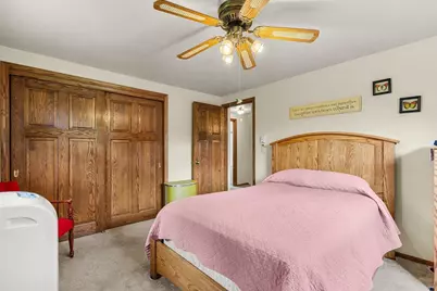 2861 Sunny Vale Court, Green Bay, WI 54313 - Photo 15