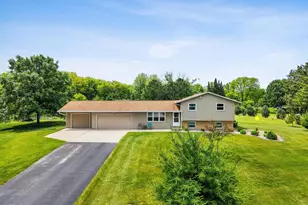 2861 Sunnyvale Ct, Green Bay, WI 54313 - Photo 37