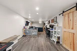 1013 Crawford St, Green Bay, WI 54304 - Photo 23