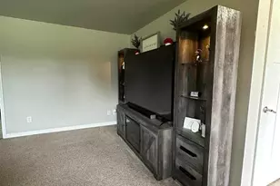 1589 W Paulson Rd, Green Bay, WI 54313 - Photo 7