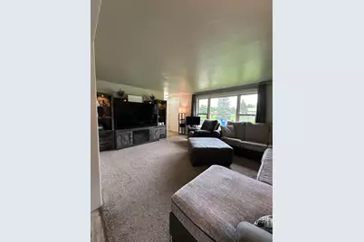 1589 W Paulson Road, Green Bay, WI 54313 - Photo 9