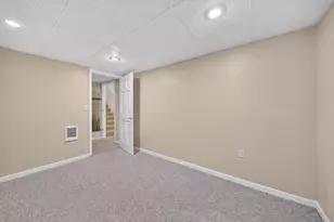 109 Old Orchard Ln, Neenah, WI 54956 - Photo 43
