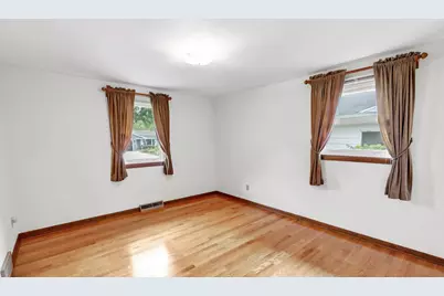 1172 Alice Drive, Green Bay, WI 54304 - Photo 15