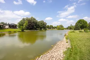 3318 Creek Side Dr, Oshkosh, WI 54904 - Photo 5