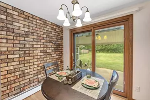 1683 Westfield Ave, Green Bay, WI 54303 - Photo 9