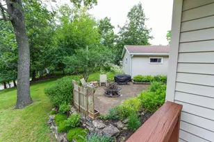 918 S Main St, Waupaca, WI 54981 - Photo 41
