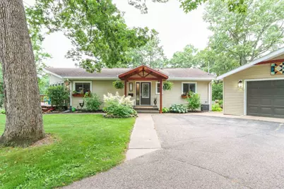 918 S Main Street, Waupaca, WI 54981 - Photo 3
