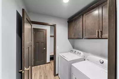 1708 Patriot Way, Neenah, WI 54956 - Photo 19