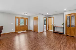 1041 Willow St, Lomira, WI 53048 - Photo 5