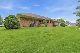 1041 Willow St, Lomira, WI 53048 - Photo 29