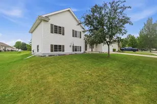 405 Crowfoot Ave, Fond du Lac, WI 54935 - Photo 27