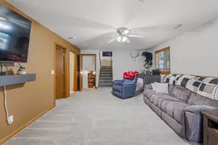 405 Crowfoot Ave, Fond du Lac, WI 54935 - Photo 19
