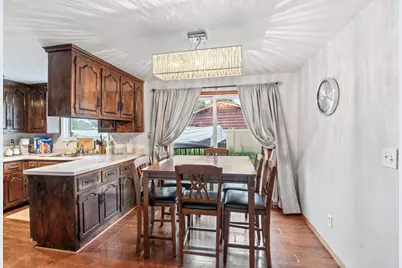 2525 Heather Road, Green Bay, WI 54311 - Photo 7
