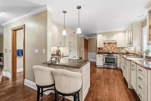 N7951 Fairfield Dr, Fond du Lac, WI 54937 - Photo 5
