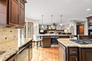 2801 Schaefer Cir, Appleton, WI 54915 - Photo 15