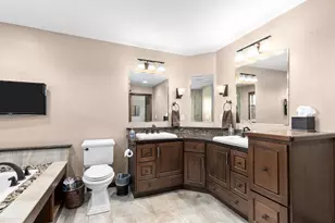 2801 Schaefer Cir, Appleton, WI 54915 - Photo 41