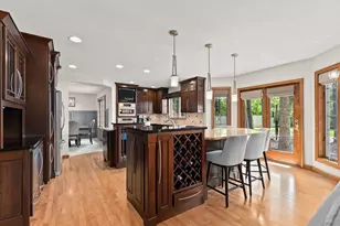 2801 Schaefer Cir, Appleton, WI 54915 - Photo 7