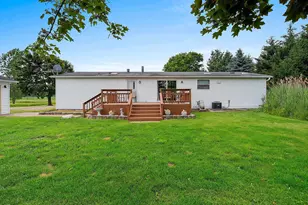 4562 Elm Lawn Rd, Oconto Falls, WI 54154 - Photo 3