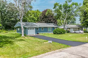 52 Myrna Jane Dr, Oshkosh, WI 54902 - Photo 17